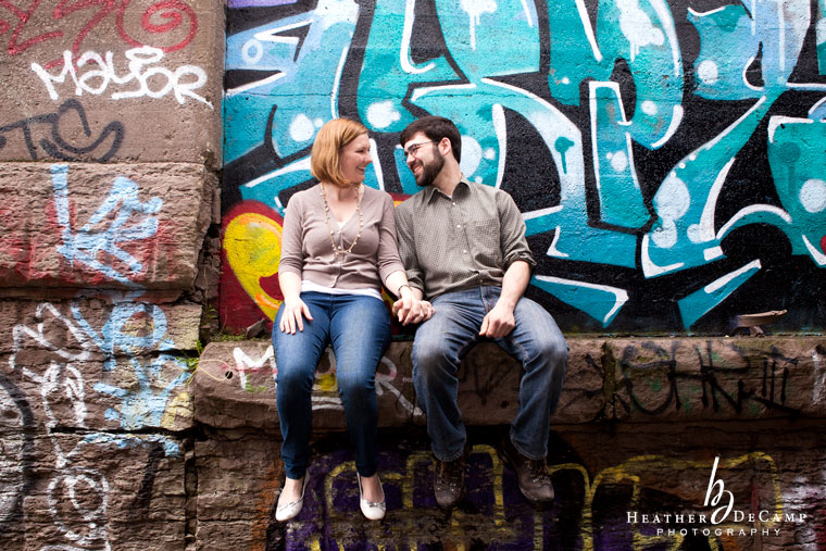 west Loop Chicago Engagement Pictures