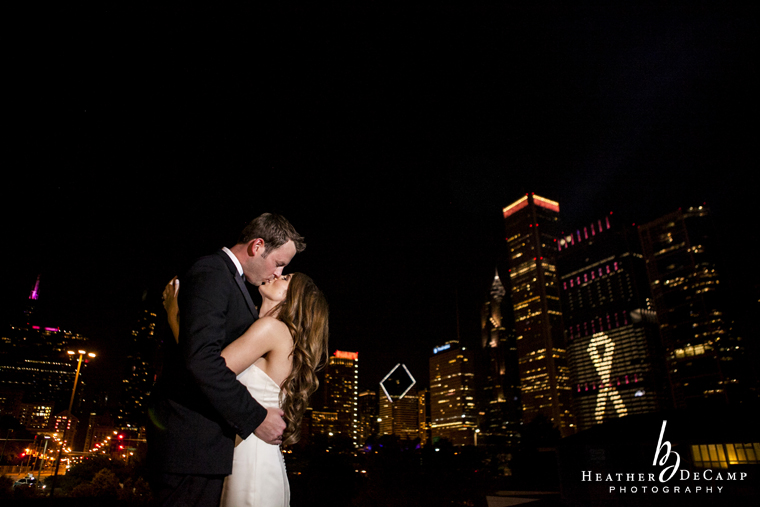 Downtown Chicago wedding at the Chicago Yacht Club. Wedding Photography by photographer Heather DeCamp