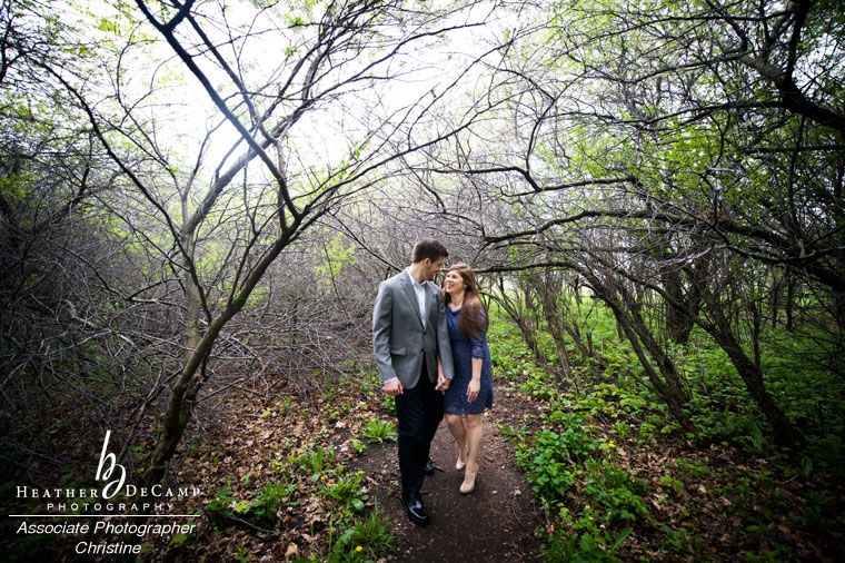 Heather DeCamp is a chicago wedding photographer; montrose engagement and molly's cupcakes
