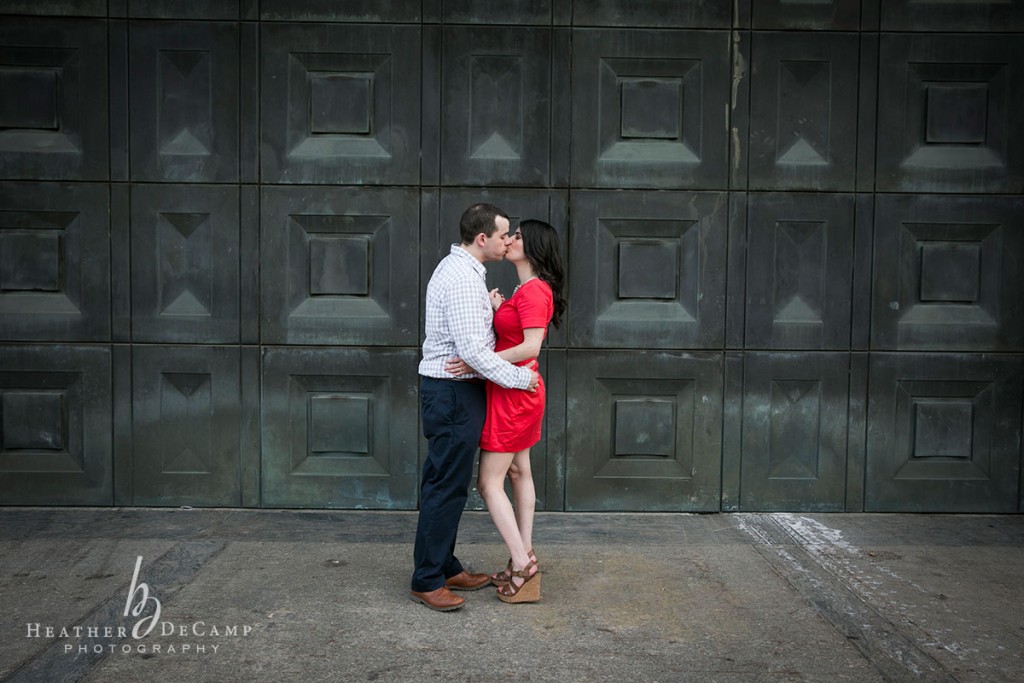 Heather Decamp is a engagement wedding photographer; photo at Chicago's Millennium Park and Art Institute Gardens