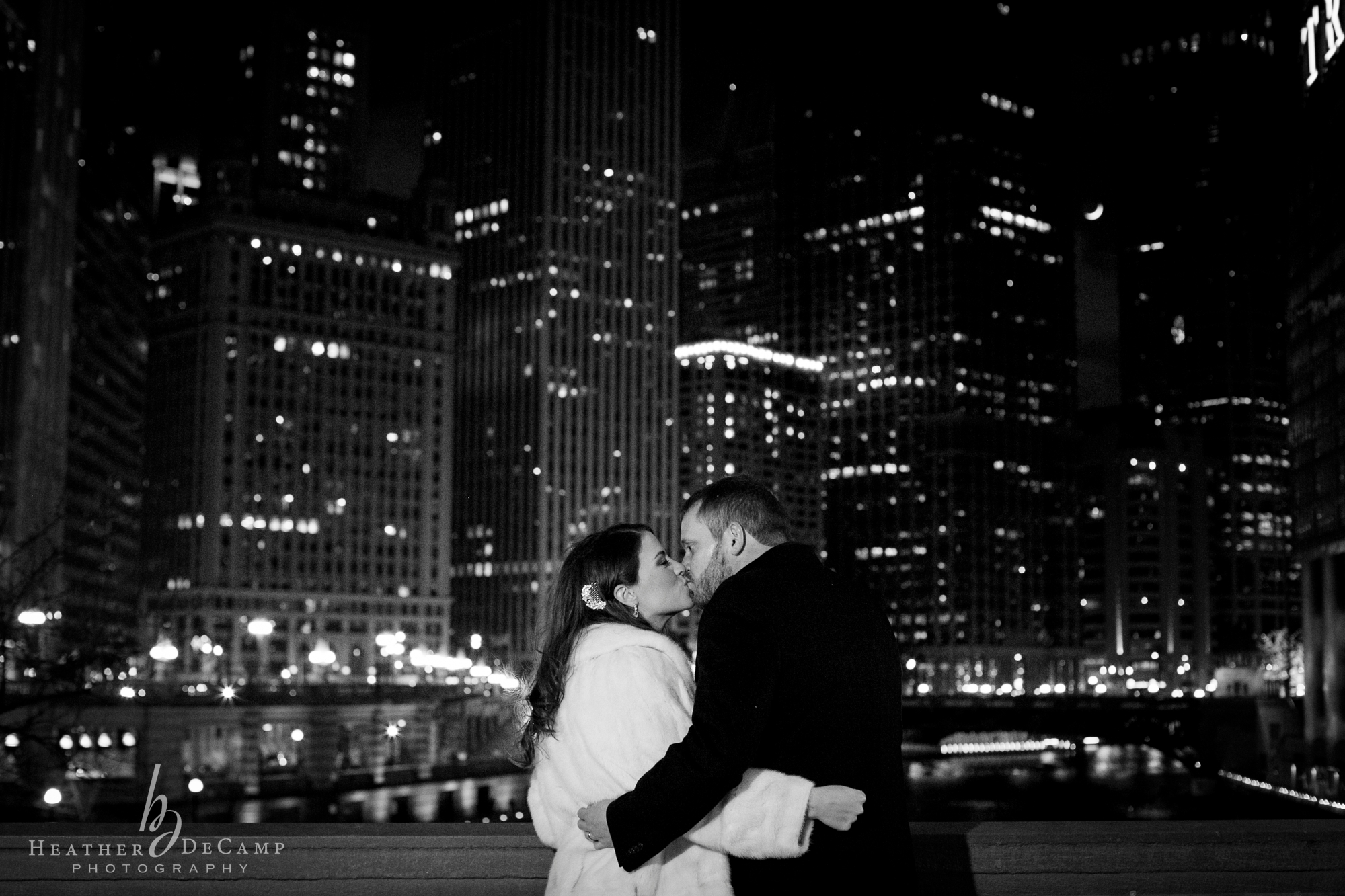 winter wedding downtown chicago