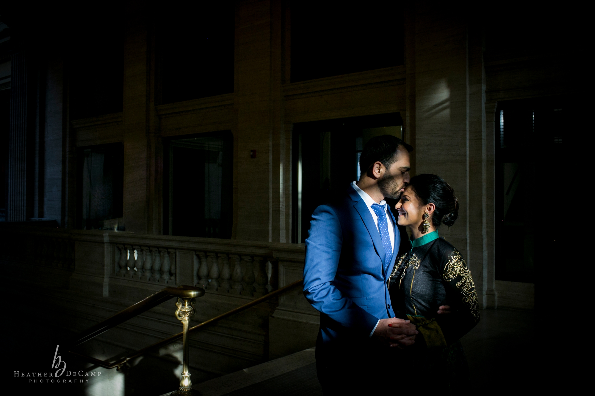 Engagement photos taken by Heather DeCamp at Chicago Union Staiton; Chicago's best wedding photographer