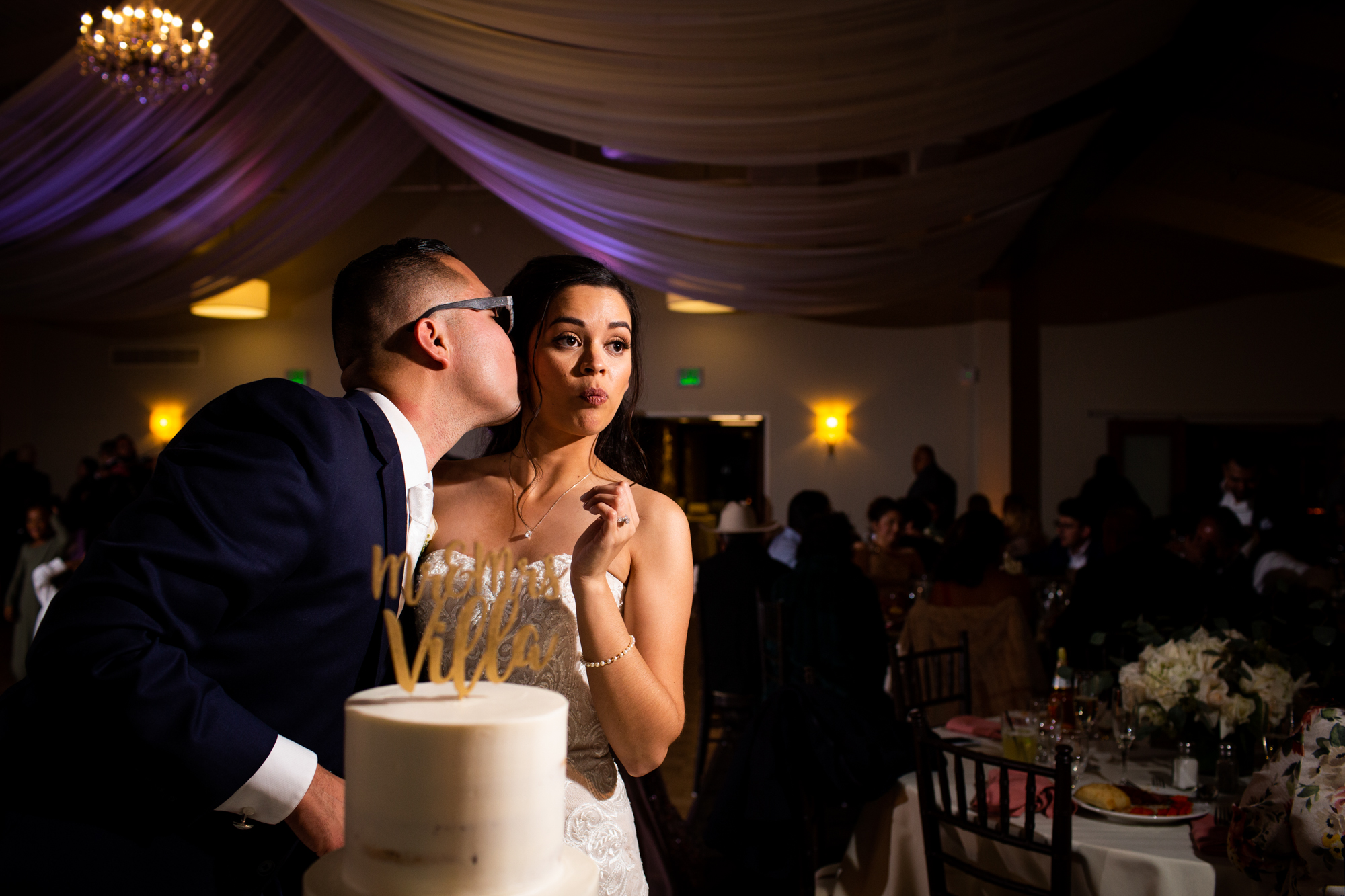Cutting the cake Los Angeles Wedding